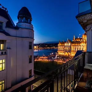 Apartment Breathless View Parliament 2 Luxury With Terrace Free Parking Reservation Needed, Budapest